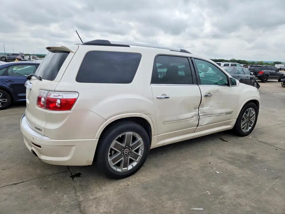 2012 GMC ACADIA DENALI  