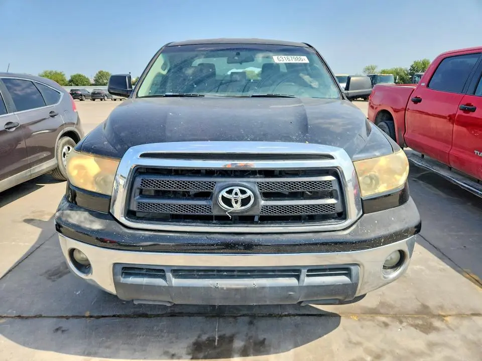 2011 TOYOTA TUNDRA DOUBLE CAB SR5  