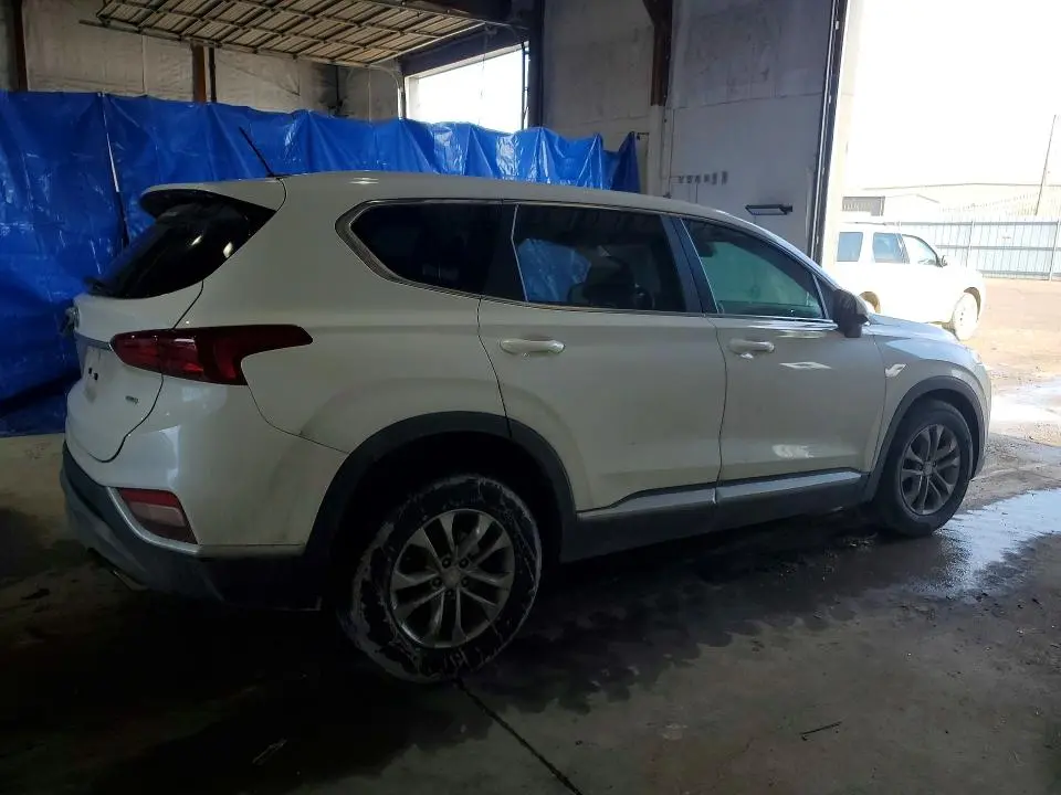 2019 HYUNDAI SANTA FE SE  