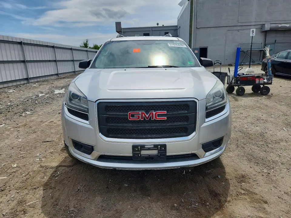 2016 GMC ACADIA SLE  
