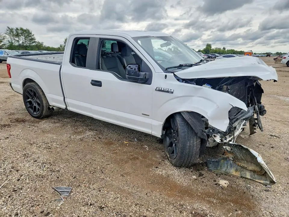 2015 FORD F150 SUPER CAB  