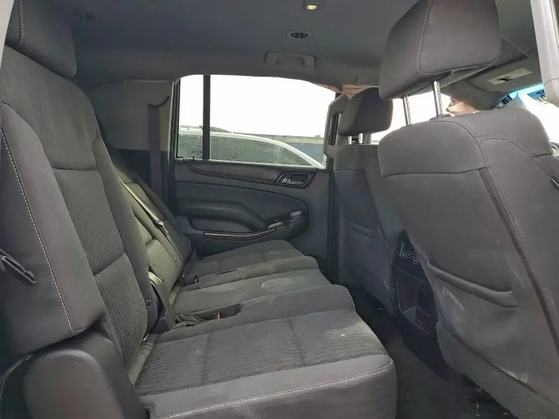 2016 CHEVROLET SUBURBAN C1500 LS  