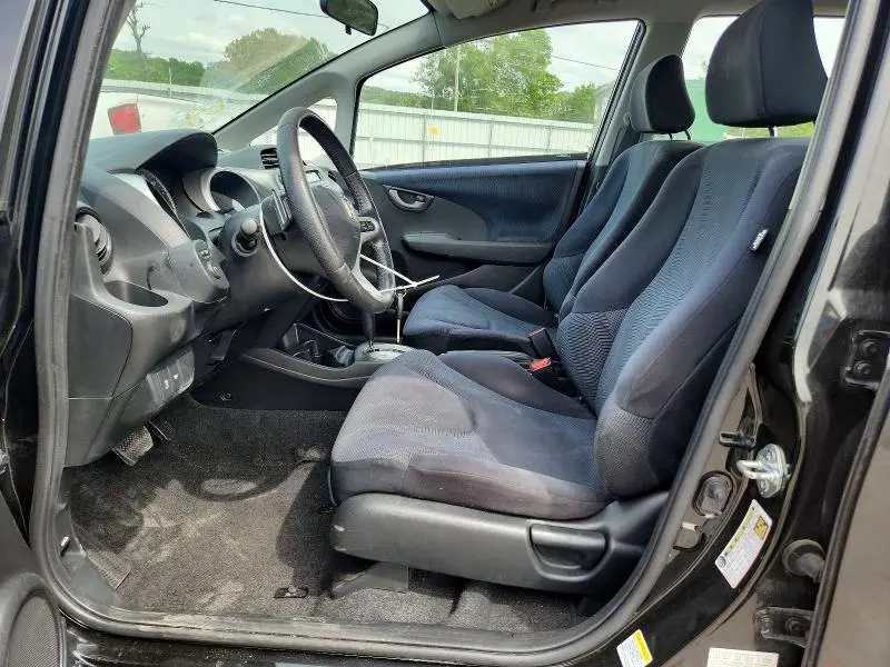 2011 HONDA FIT SPORT  