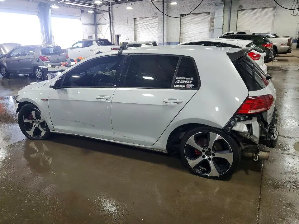 2018 VOLKSWAGEN GTI S/SE  