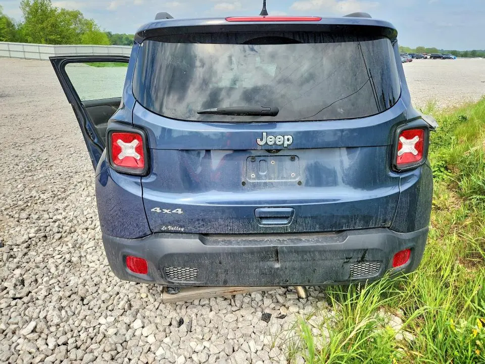 2023 JEEP RENEGADE LATITUDE  