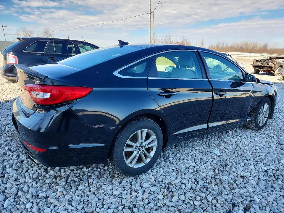 2016 HYUNDAI SONATA SE  