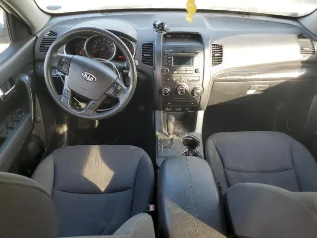 2011 KIA SORENTO BASE  
