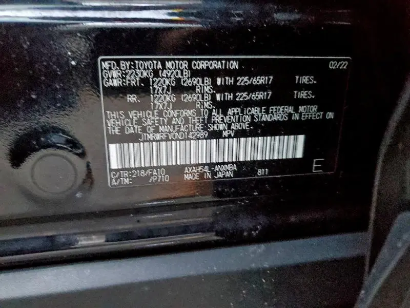 2022 TOYOTA RAV4 XLE  