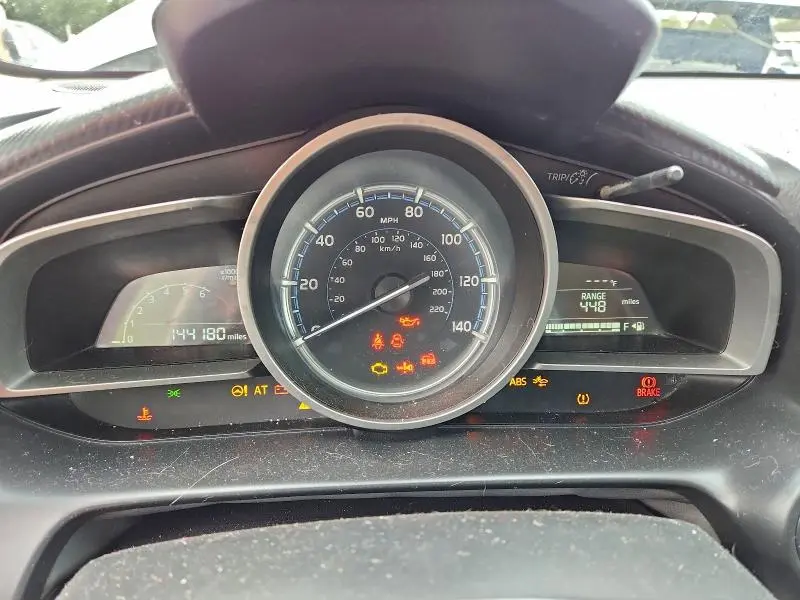 2020 TOYOTA YARIS LE  