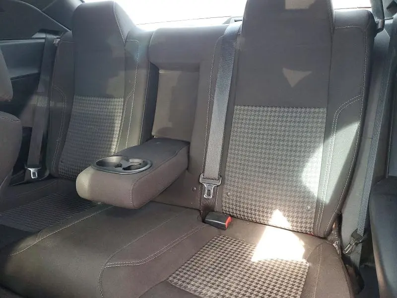 2017 DODGE CHALLENGER SXT  