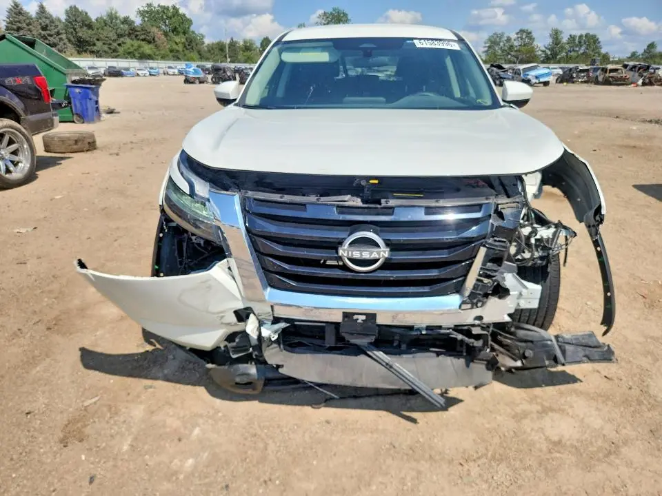 2022 NISSAN PATHFINDER S  