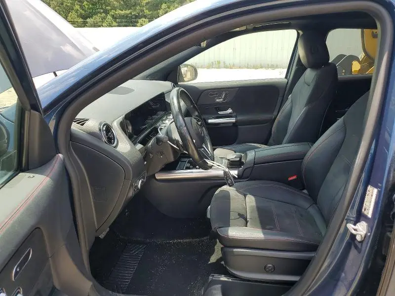 2021 MERCEDES-BENZ GLA 250 4MATIC  