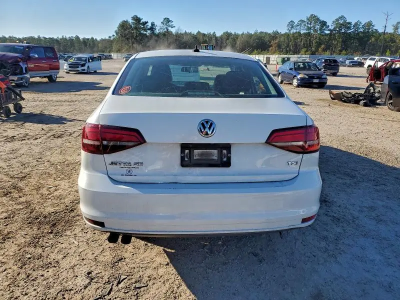 2017 VOLKSWAGEN JETTA SE  