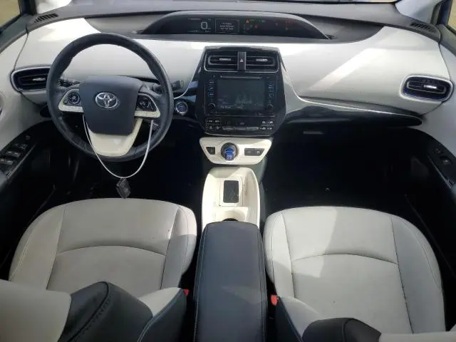 2017 TOYOTA PRIUS   