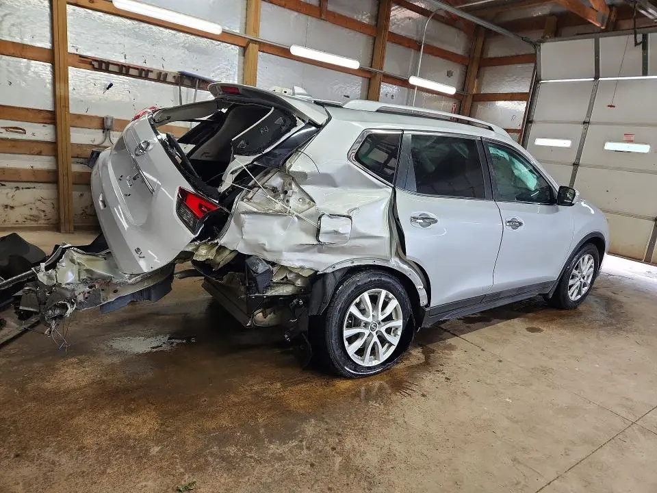 2017 NISSAN ROGUE SV  