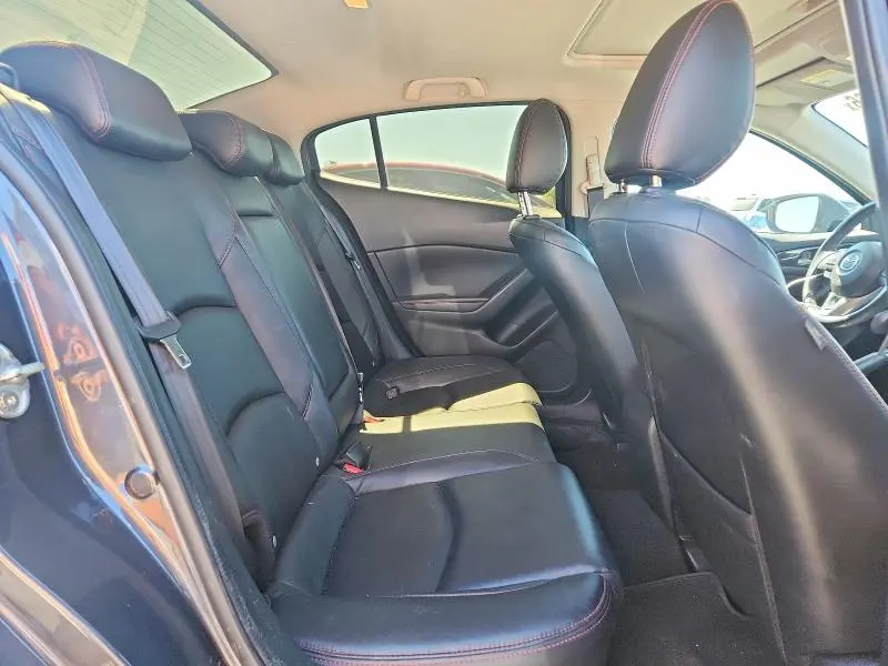 2016 MAZDA 3 TOURING  