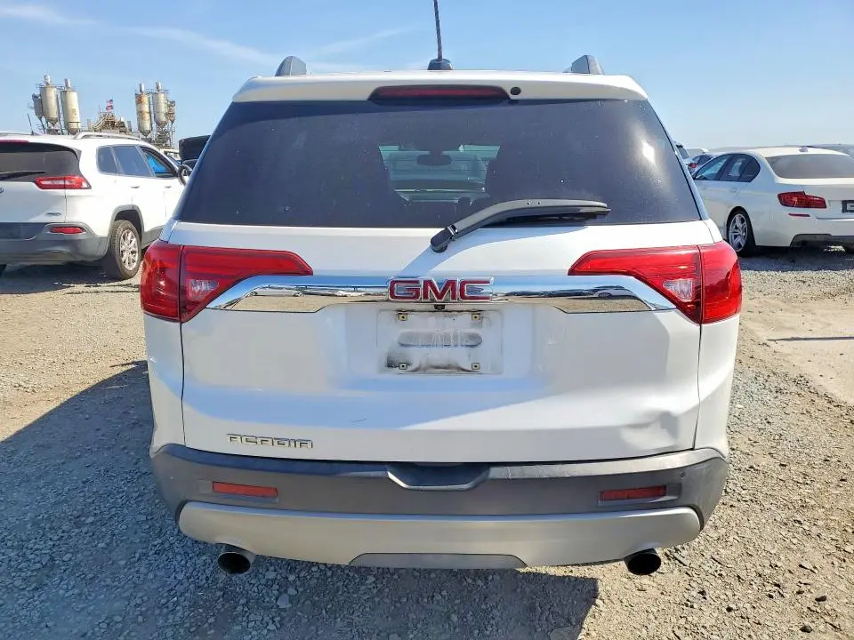 2018 GMC ACADIA SLT-1  