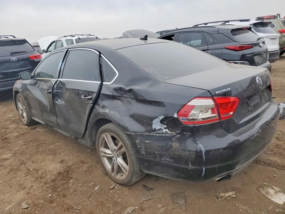 2014 VOLKSWAGEN PASSAT SE  