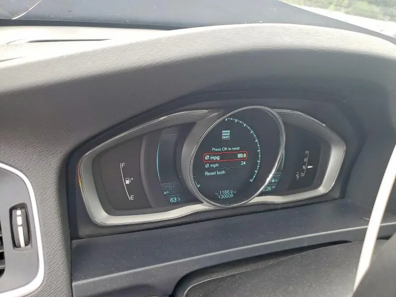 2014 VOLVO S60 T5  