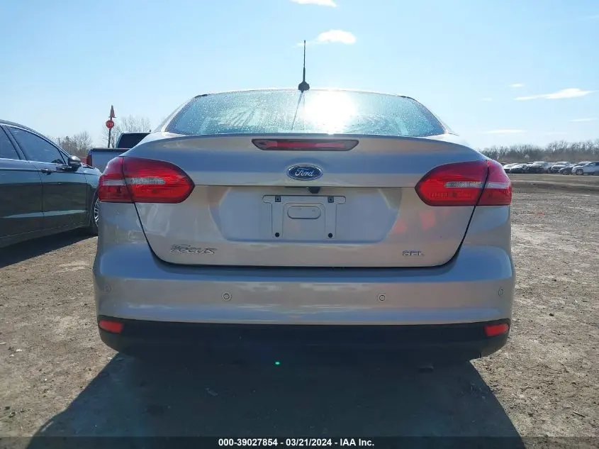 2017 FORD FOCUS SEL