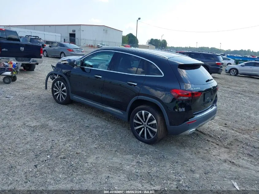 2023 MERCEDES-BENZ GLA 250  