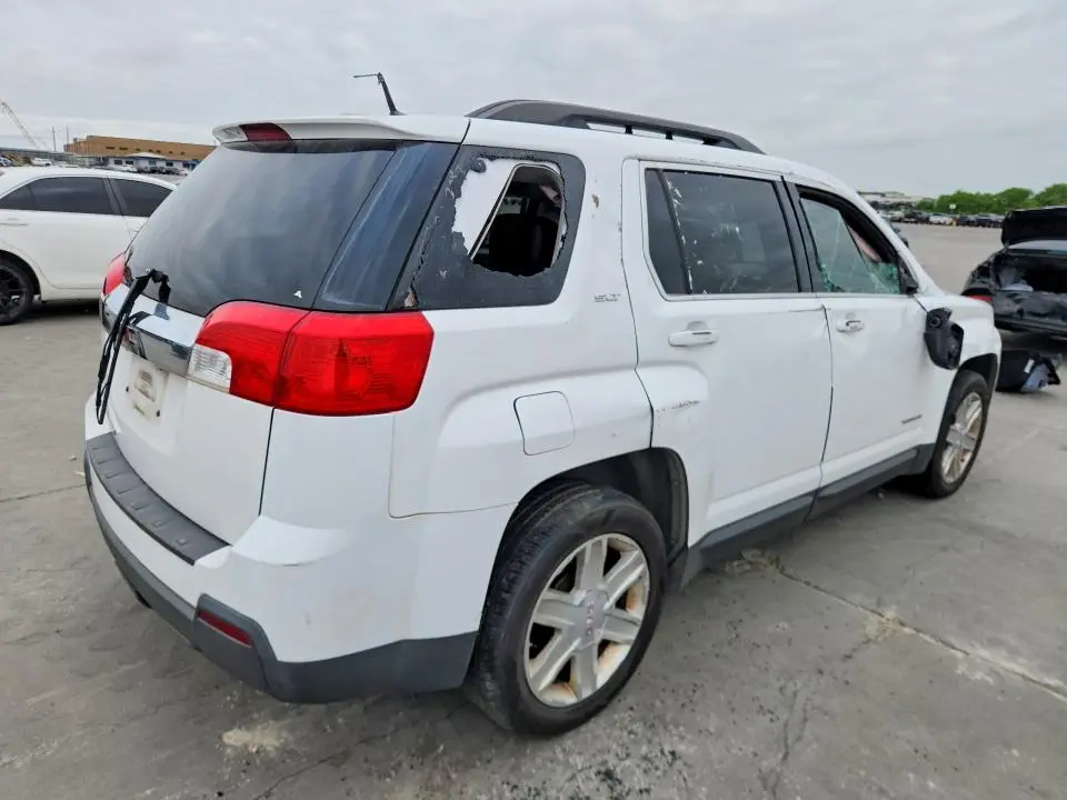 2010 GMC TERRAIN SLT  