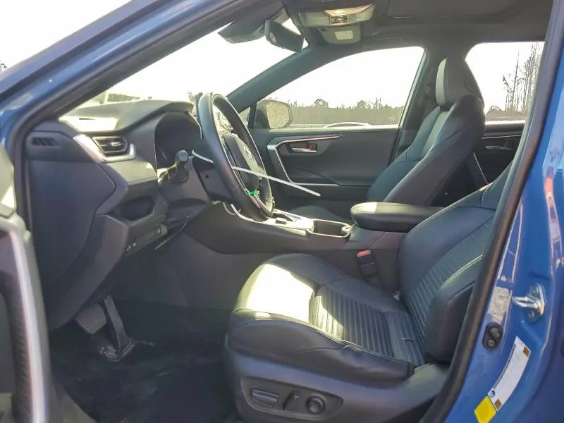 2023 TOYOTA RAV4 XSE  