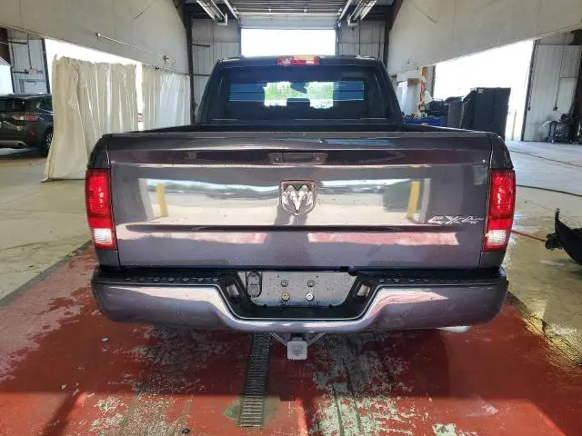 2018 RAM 1500 ST