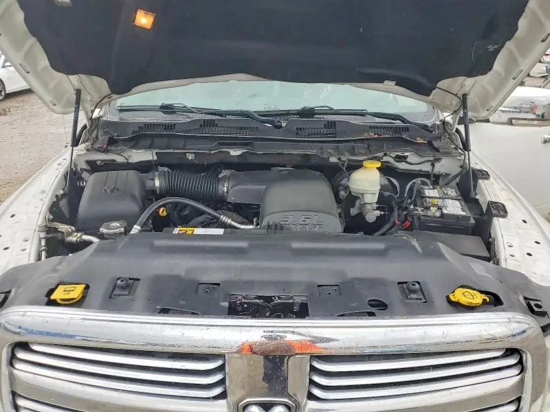 2017 RAM 1500 SLT  