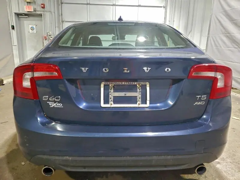2013 VOLVO S60 T5  