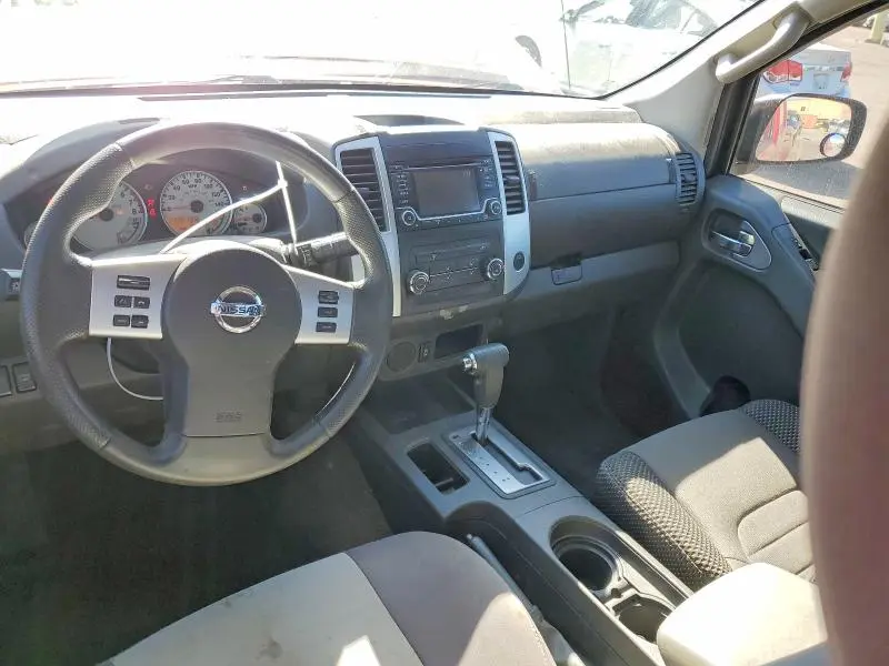 2015 NISSAN FRONTIER DESERT RUNNER  