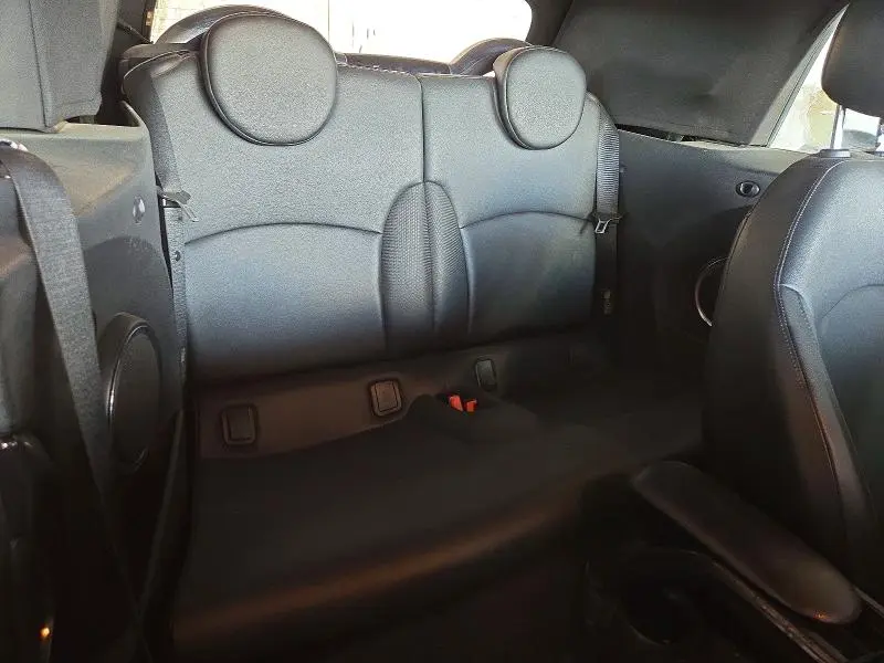 2011 MINI COOPER S  