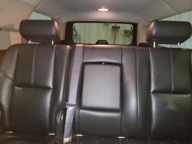 2010 CHEVROLET SUBURBAN K1500 LT