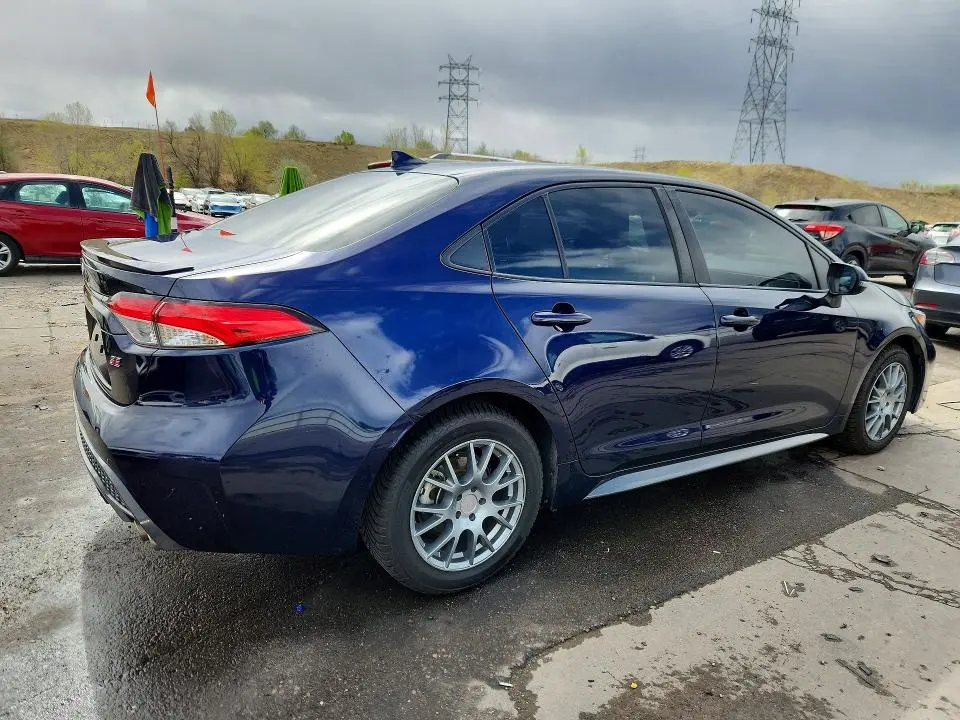 2022 TOYOTA COROLLA SE  