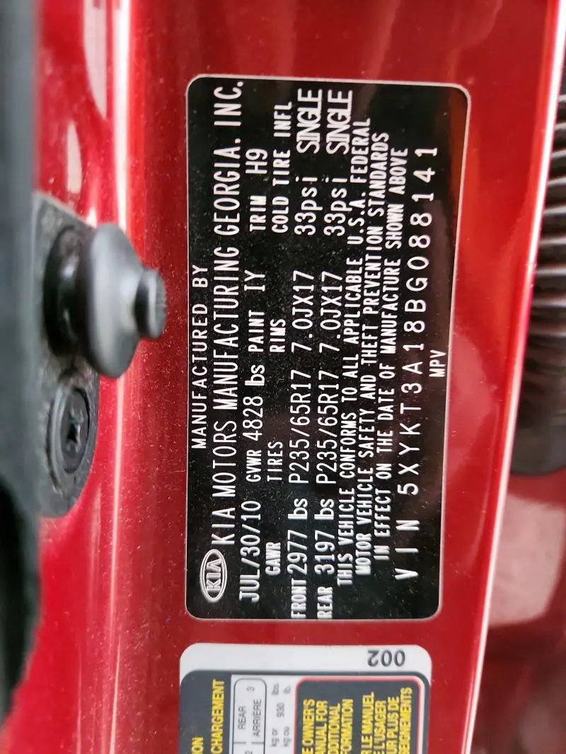 2011 KIA SORENTO BASE  