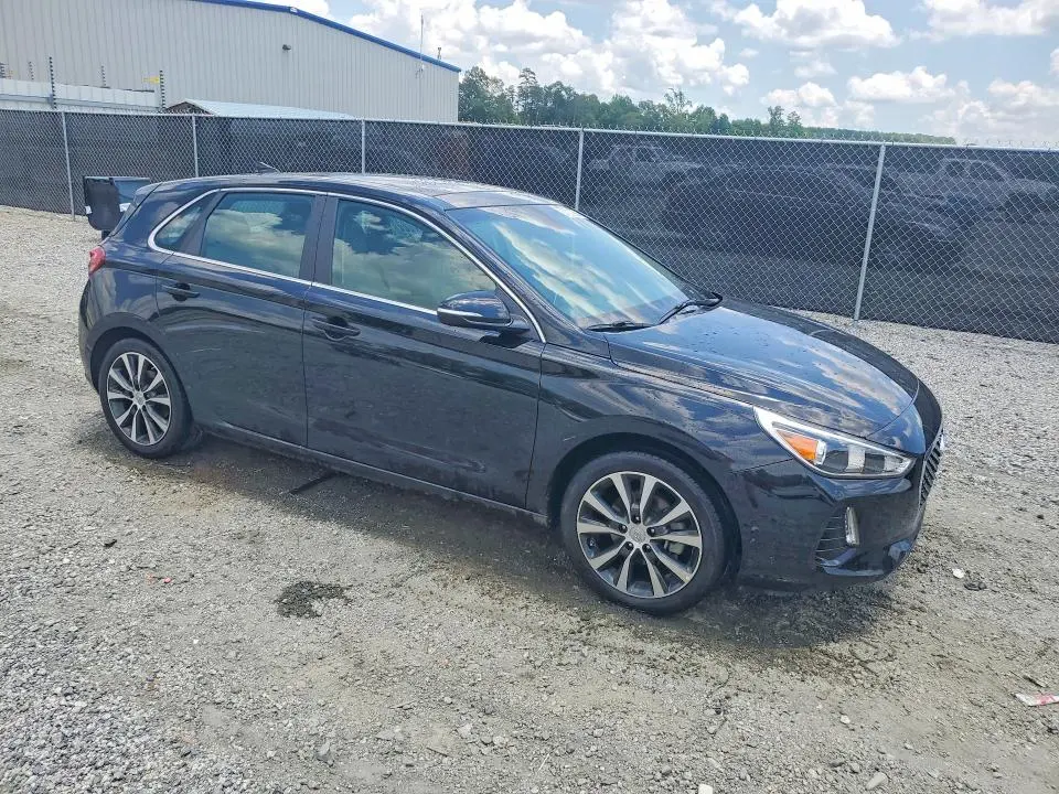 2020 HYUNDAI ELANTRA GT BASE  