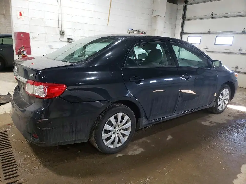 2013 TOYOTA COROLLA LE  