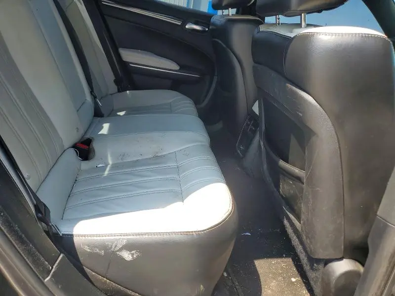 2018 CHRYSLER 300 S  