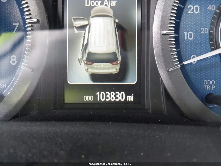 2017 TOYOTA SIENNA XLE PREMIUM 8 PASSENGER