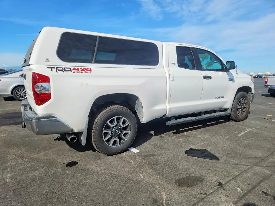 2014 TOYOTA TUNDRA SR5  