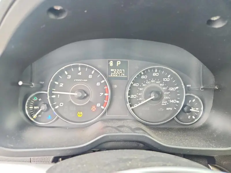 2011 SUBARU OUTBACK 2.5I PREMIUM  