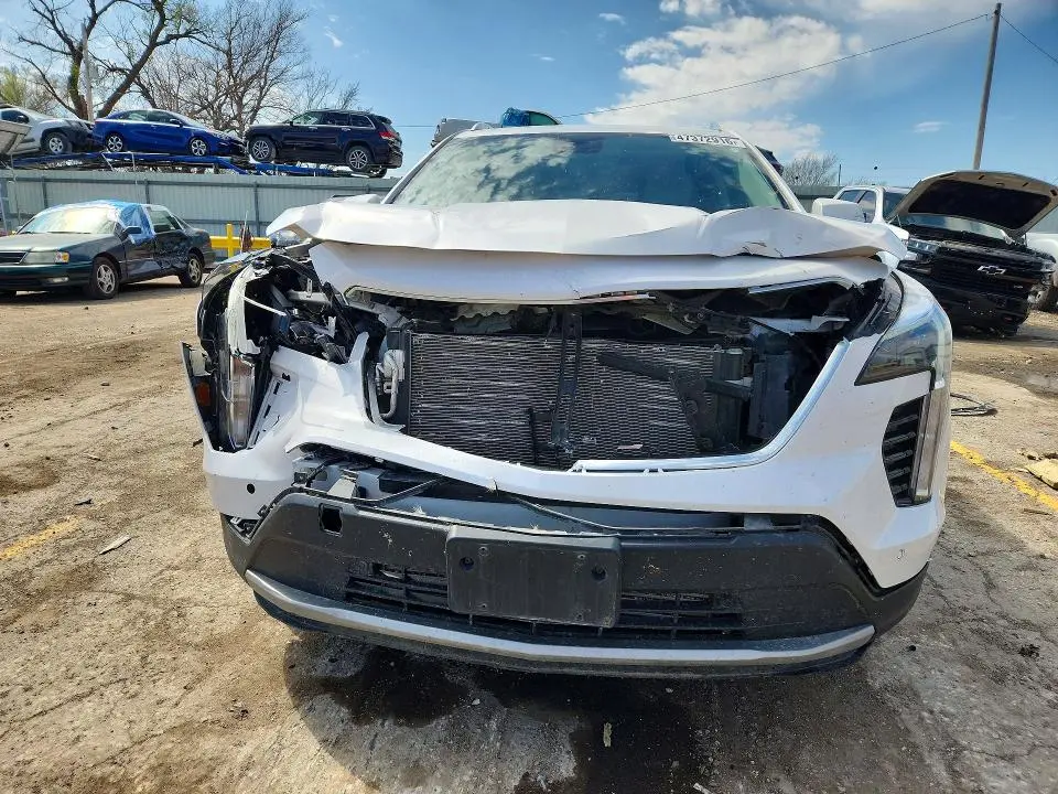 2020 CADILLAC XT4 PREMIUM LUXURY  