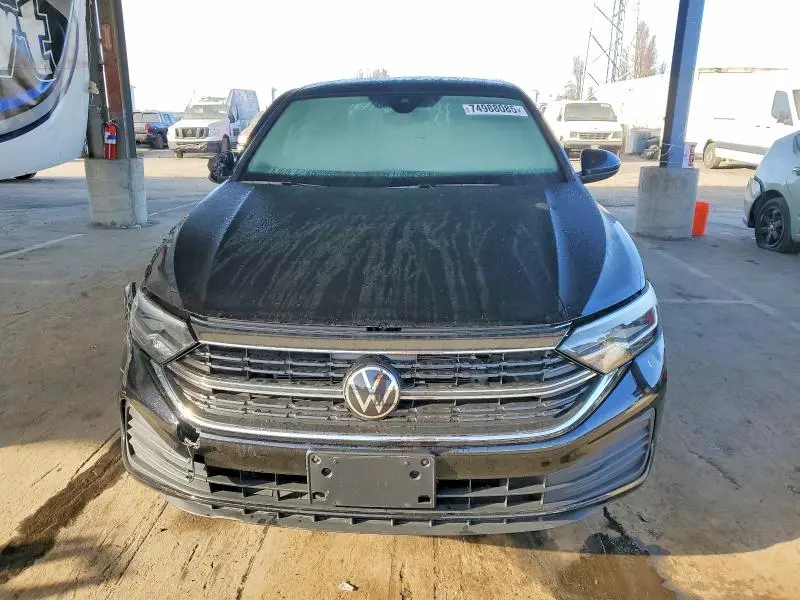 2024 VOLKSWAGEN JETTA SE  