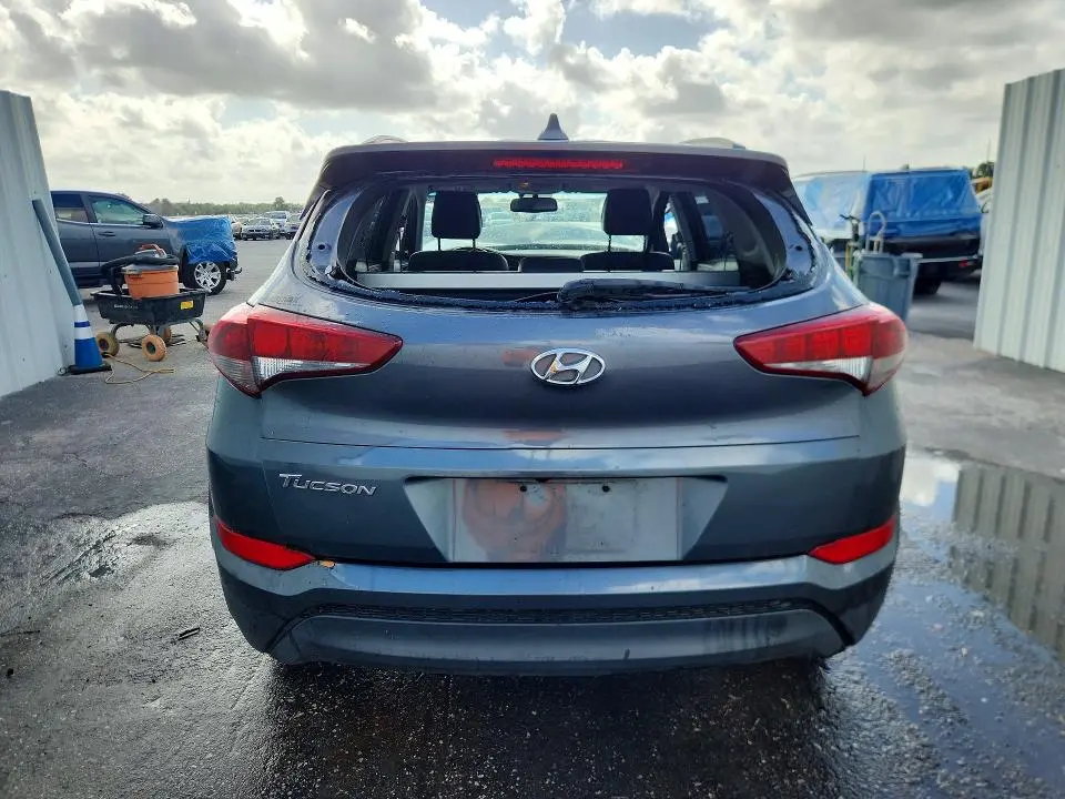2018 HYUNDAI TUCSON SEL PLUS  