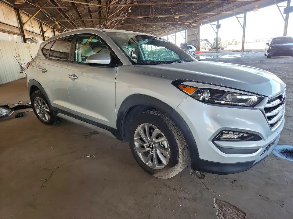2018 HYUNDAI TUSCON   