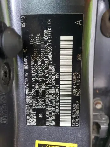 2010 TOYOTA HIGHLANDER SE  