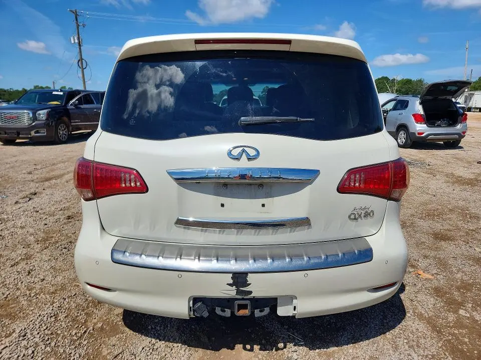 2016 INFINITI QX80 BASE  