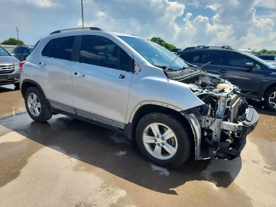 2020 CHEVROLET TRAX 1LT  