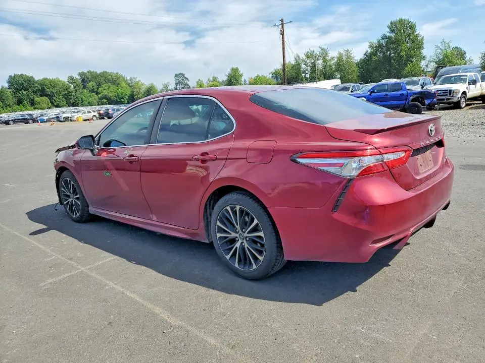 2018 TOYOTA CAMRY SE  