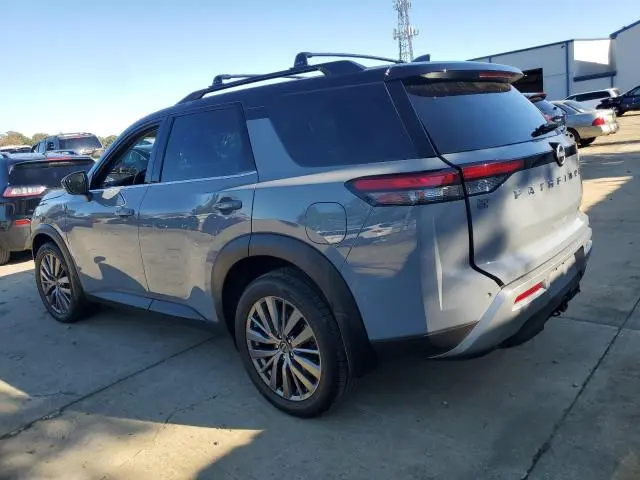 2024 NISSAN PATHFINDER SL  